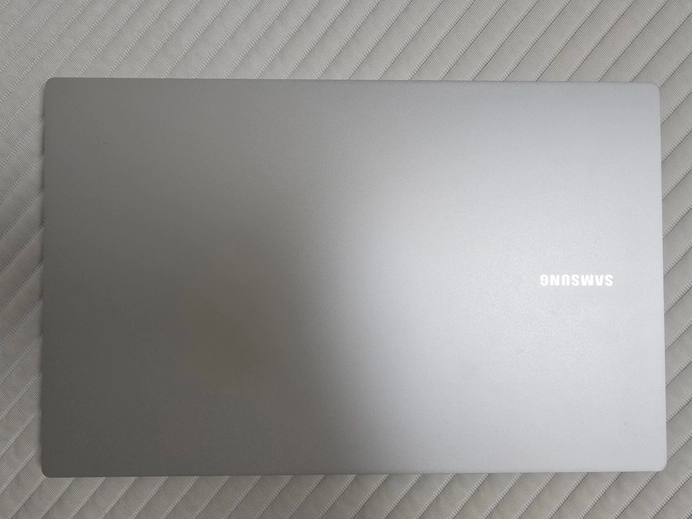 삼성 갤럭시북 프로 I7-1165G7 OLED 이미지