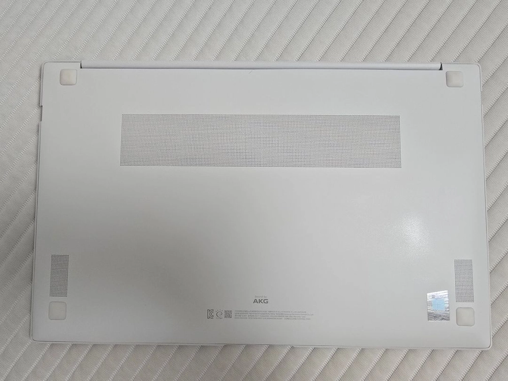 삼성 갤럭시북 프로 I7-1165G7 OLED 이미지