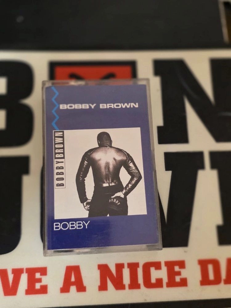 카세트테이프 casette tape:심포니엑스 symphony x, 바비브라운 bobby brown 이미지