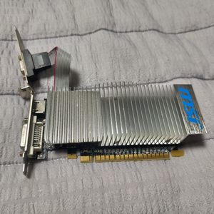 n210-md1gd3h lp형 그래픽카드 이미지