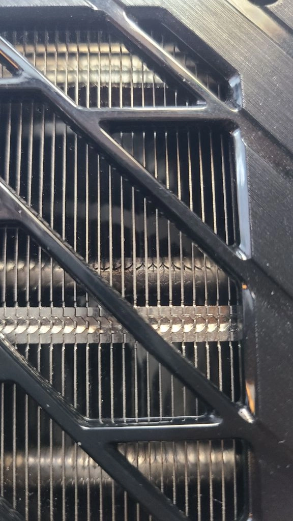 게인워드 RTX 4060 Ti 그래픽카드 이미지
