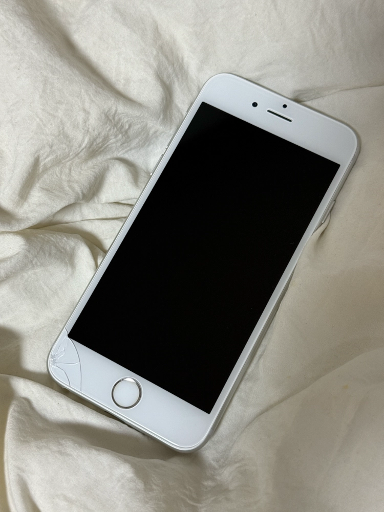 아이폰6s 실버 128GB - 안심되는 중고거래
