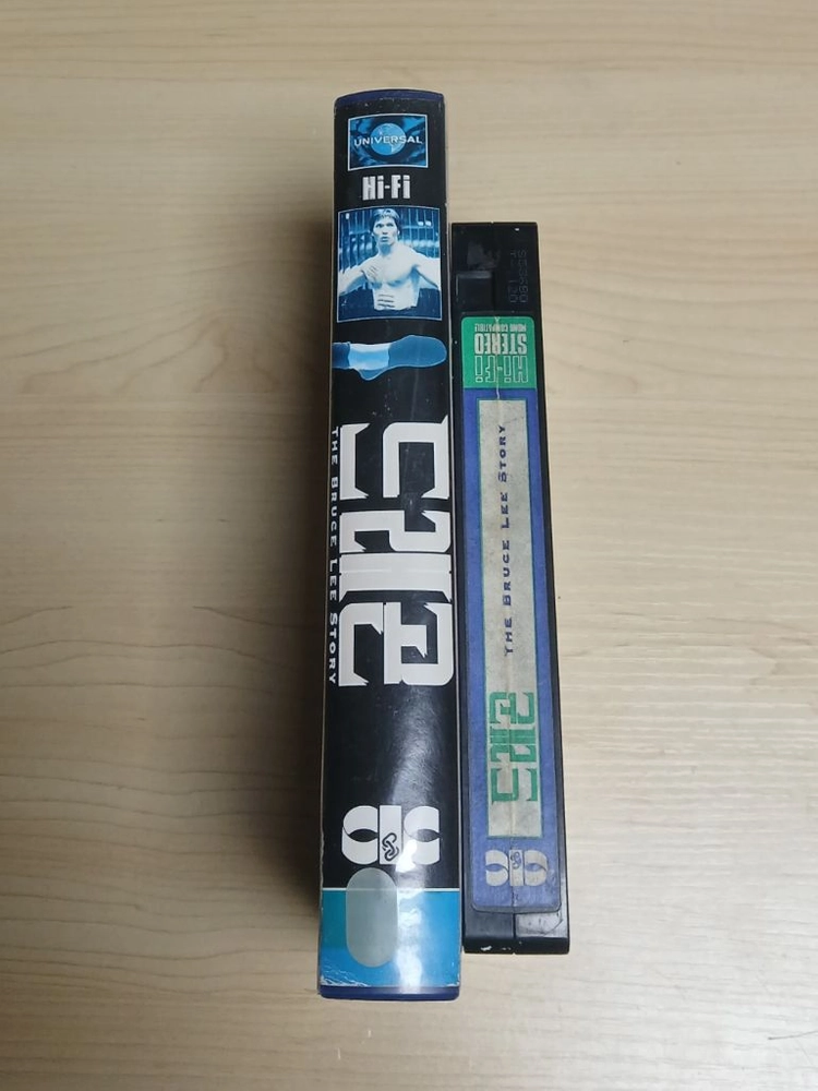 쿵푸의 전설 전권도의 창시자 이소룡 일대기 영화화 제이슨 스콧 리 로렌 홀리 주연 드래곤 비디오 테이프 이미지