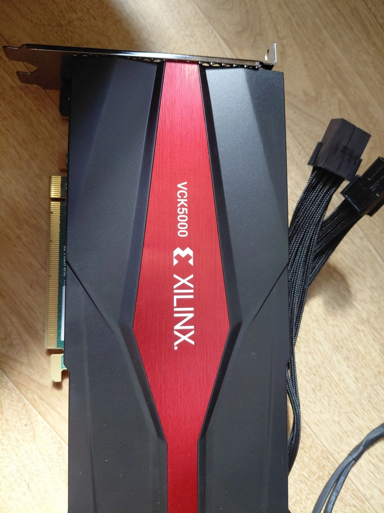 고성능 그래픽카드 연구개발용 Xilinx(AMD) Versal VCK5000 개발 카드 이미지