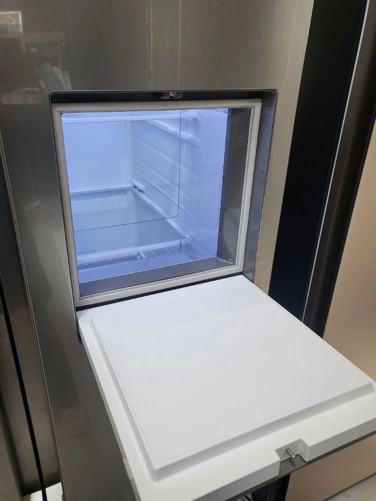 최상급 삼성 양문형 냉장고 RS82M6000S8 실버 이미지