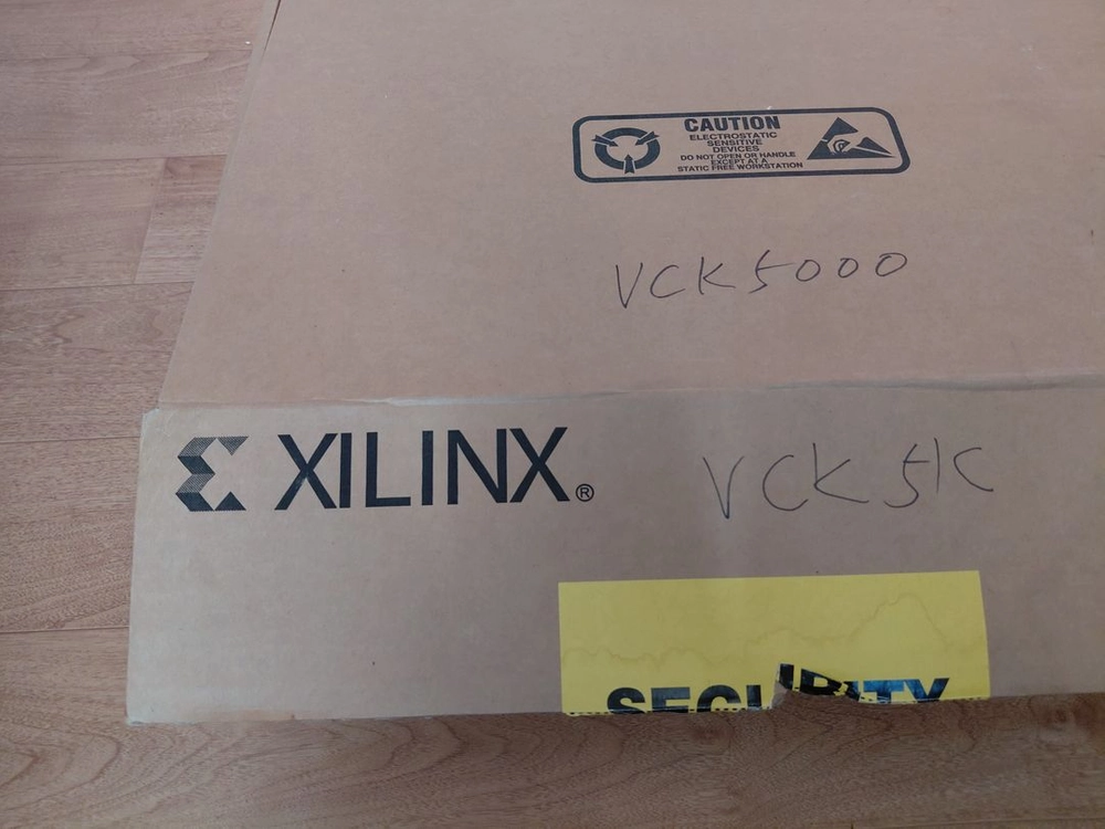 고성능 그래픽카드 연구개발용 Xilinx(AMD) Versal VCK5000 개발 카드 이미지