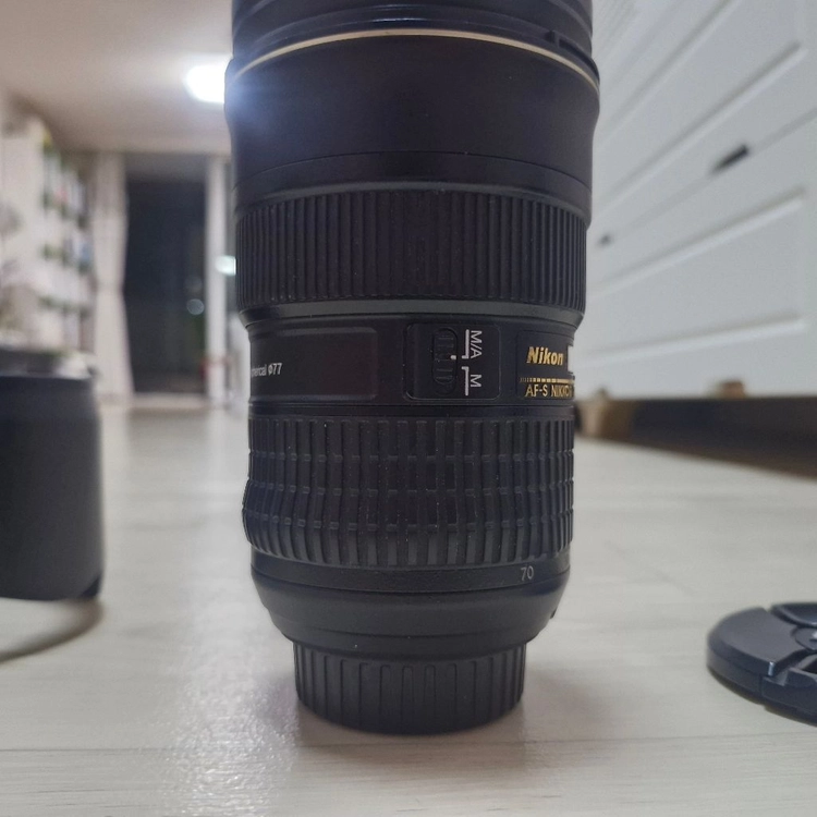 니콘 AF-S NIKKOR 24-70mm f/2.8G ED 렌즈 이미지