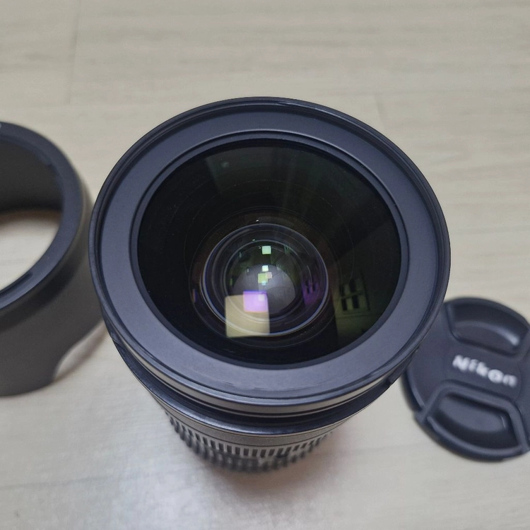 니콘 AF-S NIKKOR 24-70mm f/2.8G ED 렌즈 이미지