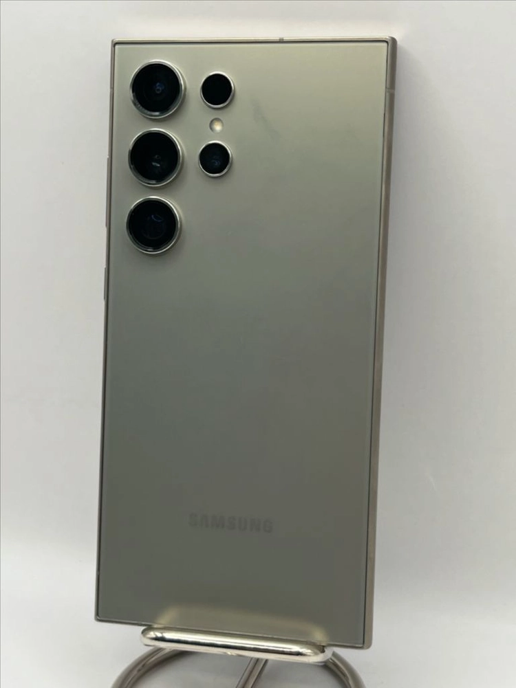 갤럭시S24울트라 256G 티타늄그레이 A급!이체시62만 이미지