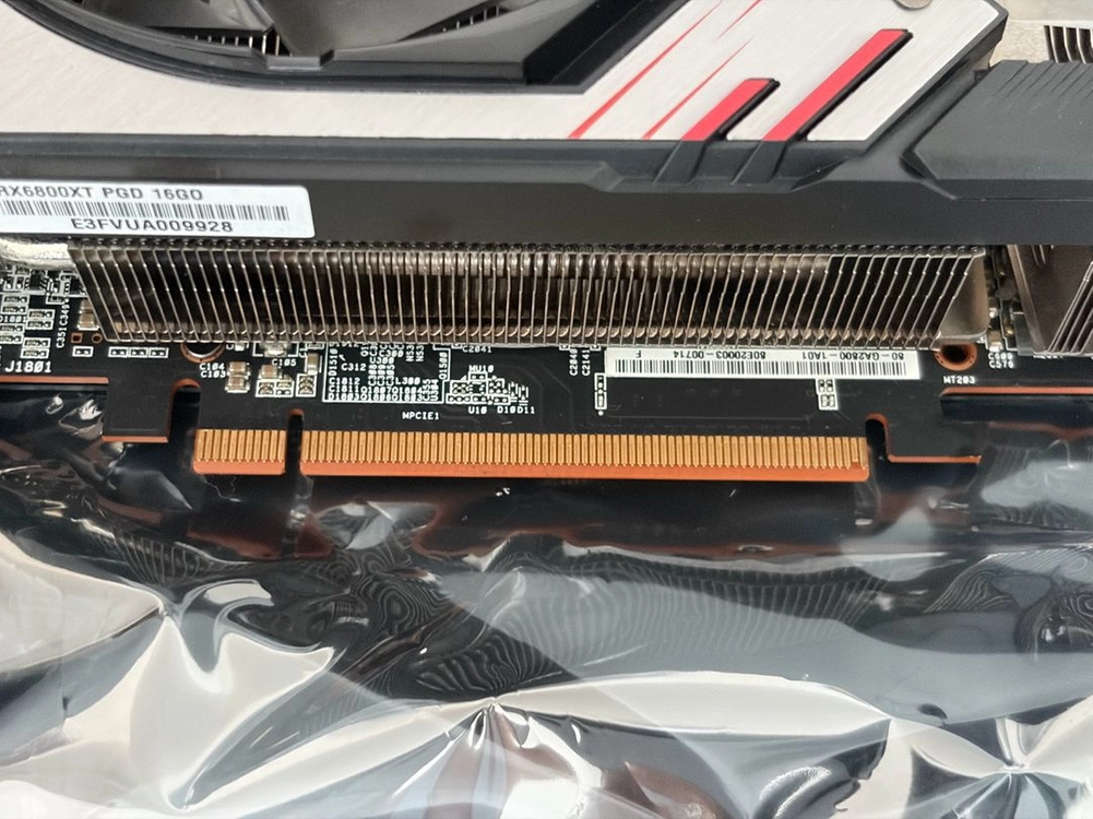 AMD 라데온 RX 6800 XT (애즈락 팬텀게이밍) 이미지