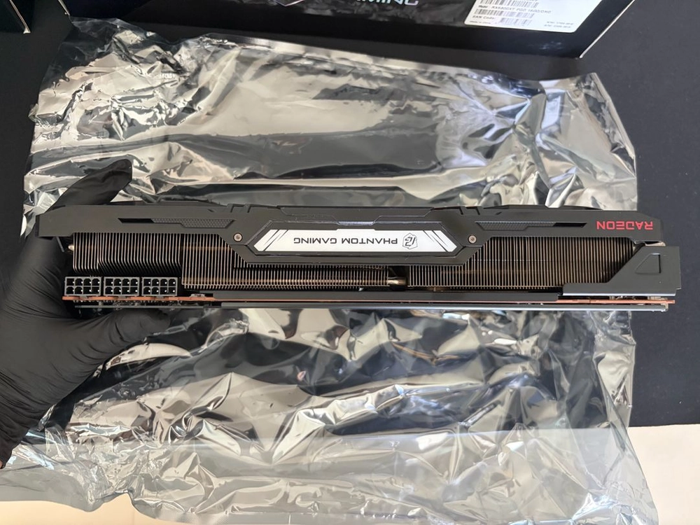 AMD 라데온 RX 6800 XT (애즈락 팬텀게이밍) 이미지
