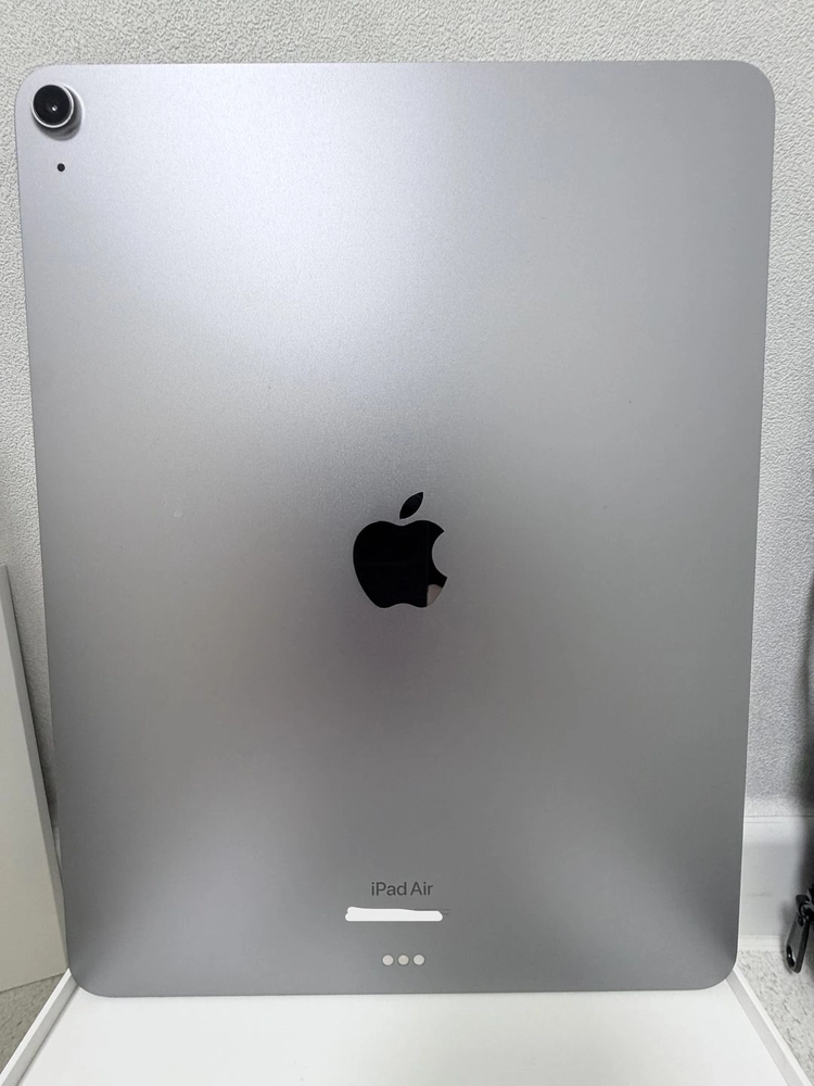 iPad Air 13 M2 128GB Wi-fi 모델 + Apple Pencil Pro 판매합니다. 이미지