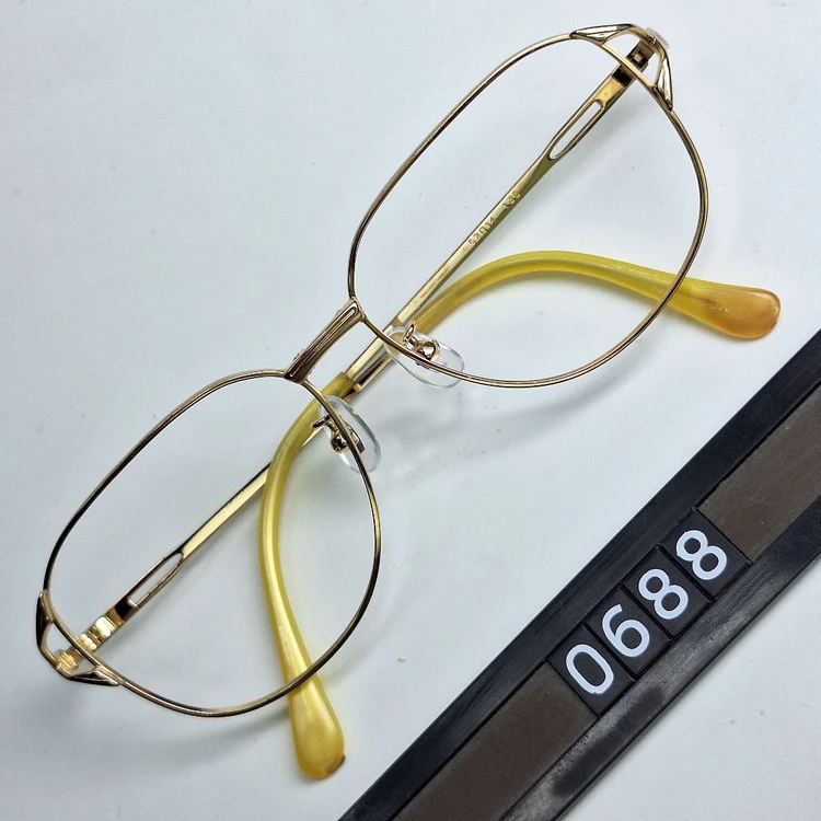 KM-3720A FUJI 안경테 안경 52mm 골드 여성용 엔드피스장식 일본 빈티지 레트로 Y2K 클래식 패션 레어 이미지