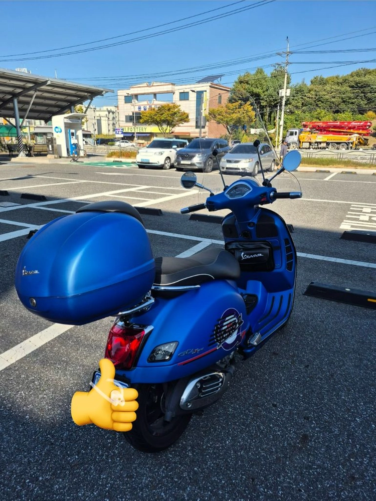 베스파GTS300 SUPER SPORT ABS 모델(2020년식) 판매 이미지