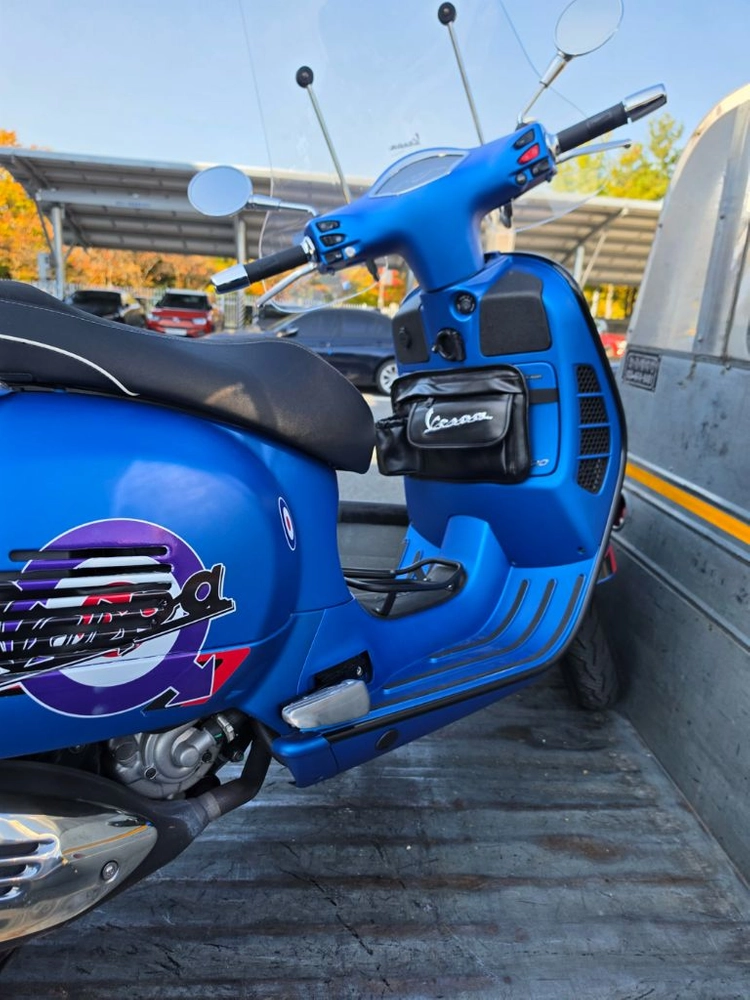 베스파GTS300 SUPER SPORT ABS 모델(2020년식) 판매 이미지