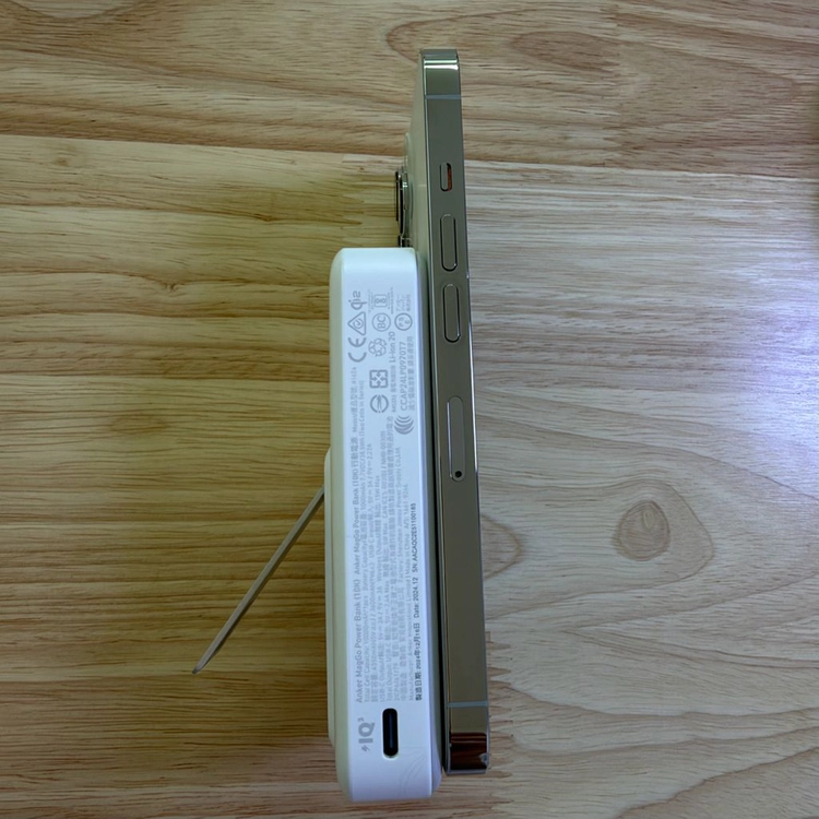 아이폰13프로 실버 256GB 이미지