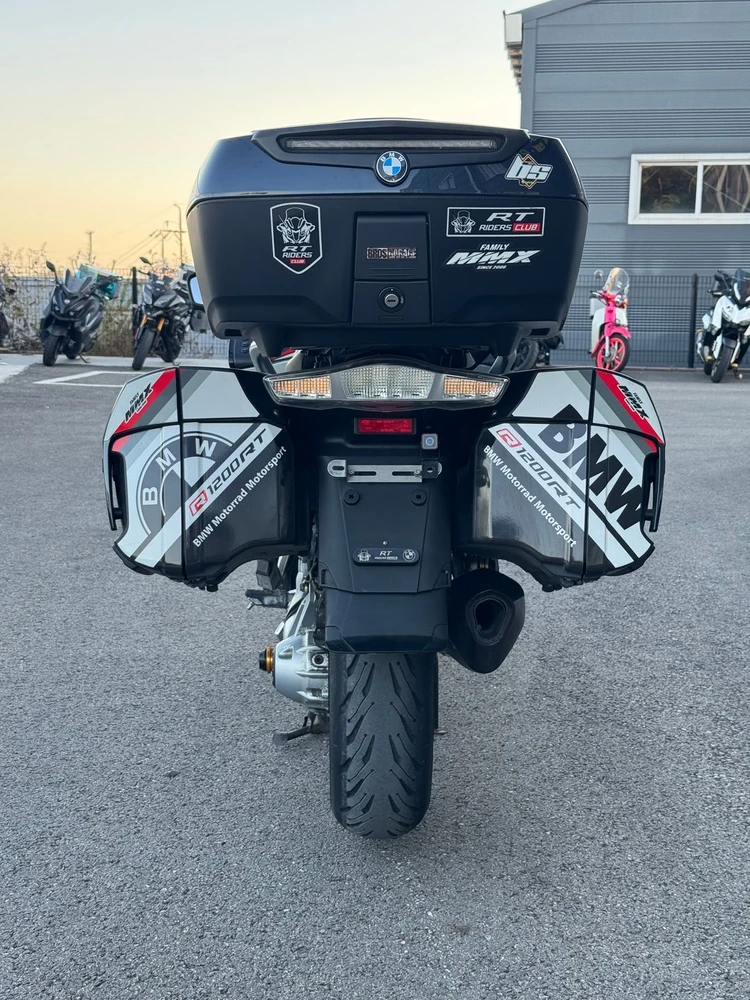 구변완료) BMW R1200RT 17년식 풀튜닝 투어러 바이크 저렴하게 판매합니다. 이미지