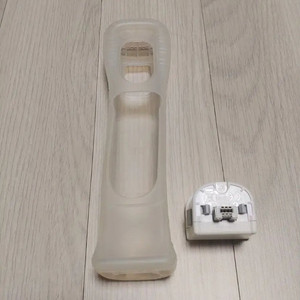 닌텐도 wii 모션플러스 어댑터 화이트 이미지