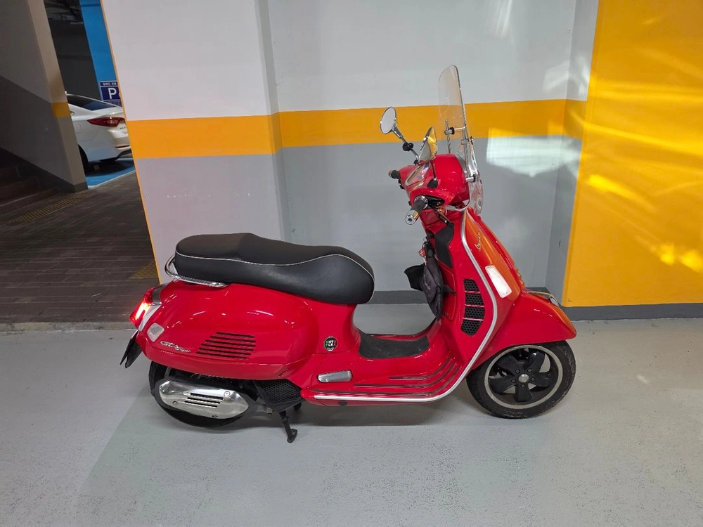 2024년식 베스파 gts125 HPE 이미지