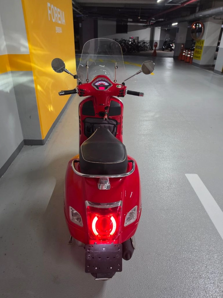 2024년식 베스파 gts125 HPE 이미지