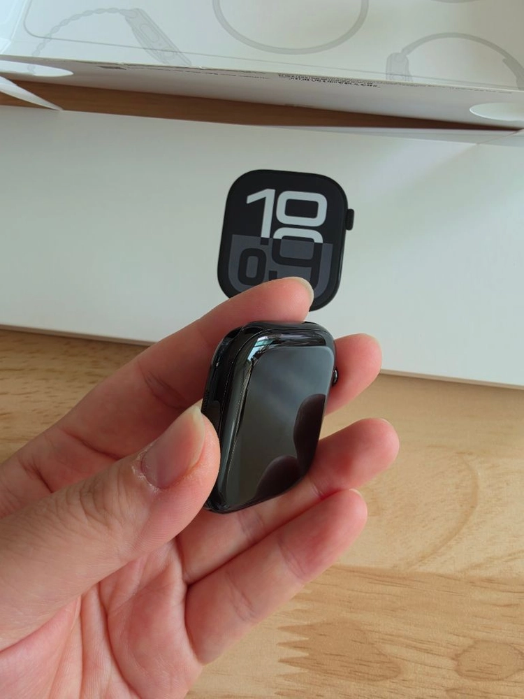 애플워치 10 46mm 알루미늄 GPS 제트블랙 풀박스 판매합니다 이미지