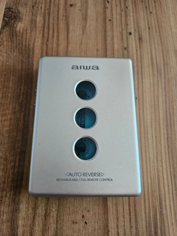 아이와 워크맨 HS-PX607 팝니다 이미지