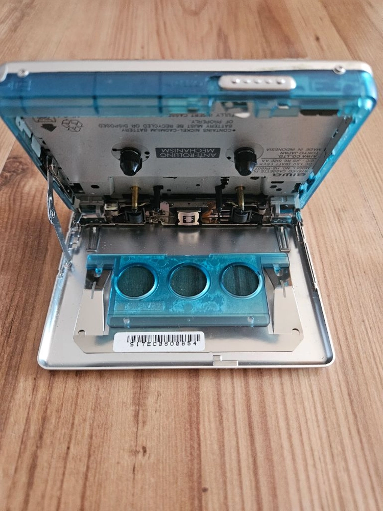 아이와 워크맨 HS-PX607 팝니다 이미지