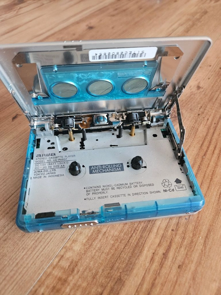 아이와 워크맨 HS-PX607 팝니다 이미지