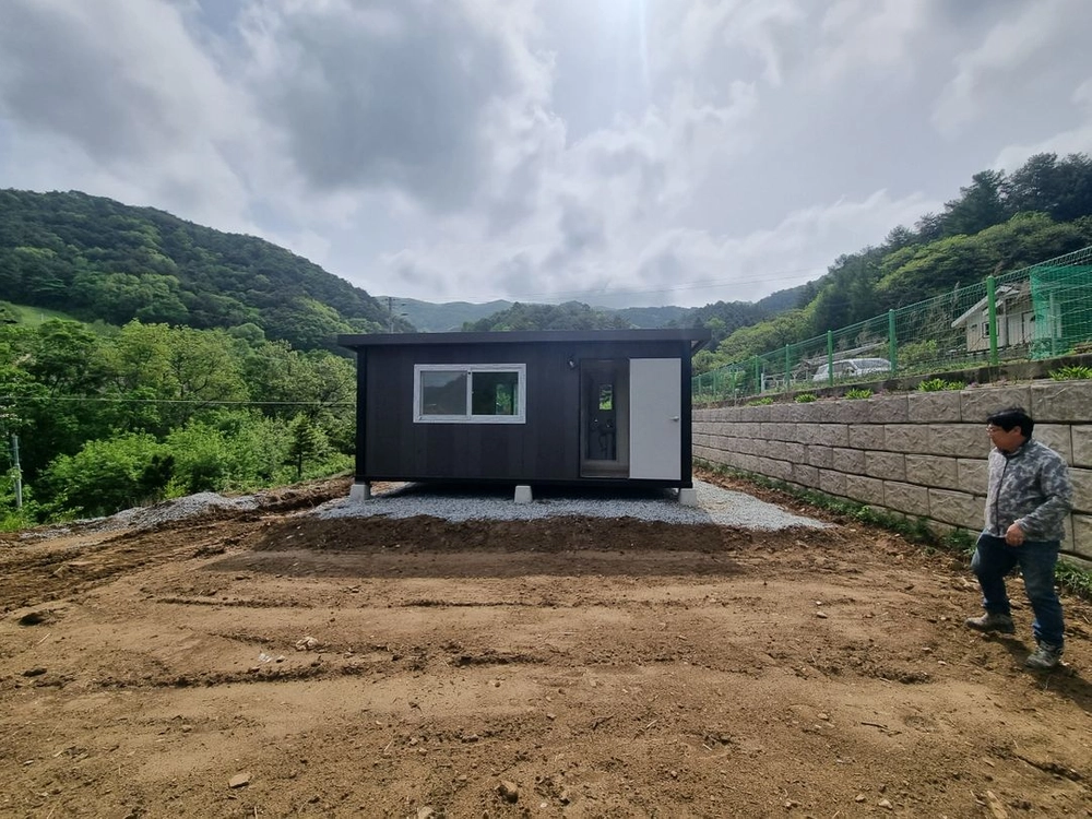 농막 컨테이너 3x6 체류형쉼터 판매합니다 이미지