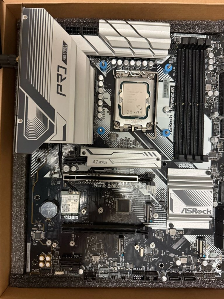 인텔 14900K 벌크 + 애즈락 Z790 Pro rs D5 wifi (보증남음) 이미지