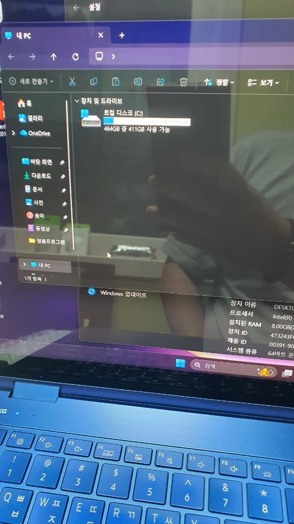 갤럭시북 플렉스360.s펜내장.태블릿모드.pd충전.기스없는상태최상 이미지