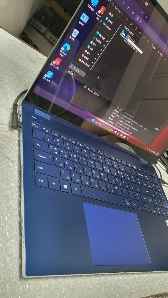 갤럭시북 플렉스360.s펜내장.태블릿모드.pd충전.기스없는상태최상 이미지