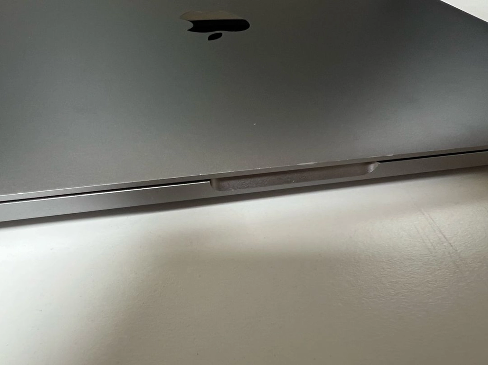 맥북프로 2020 13인치 i5 16GB 512GB 판매합니다. 이미지