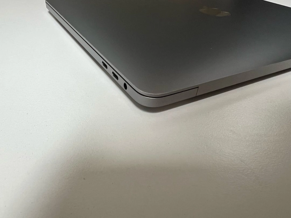 맥북프로 2020 13인치 i5 16GB 512GB 판매합니다. 이미지