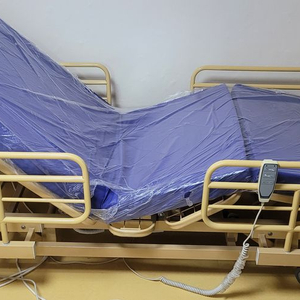 3단 의료침대 병원침대 환자용침대 이미지