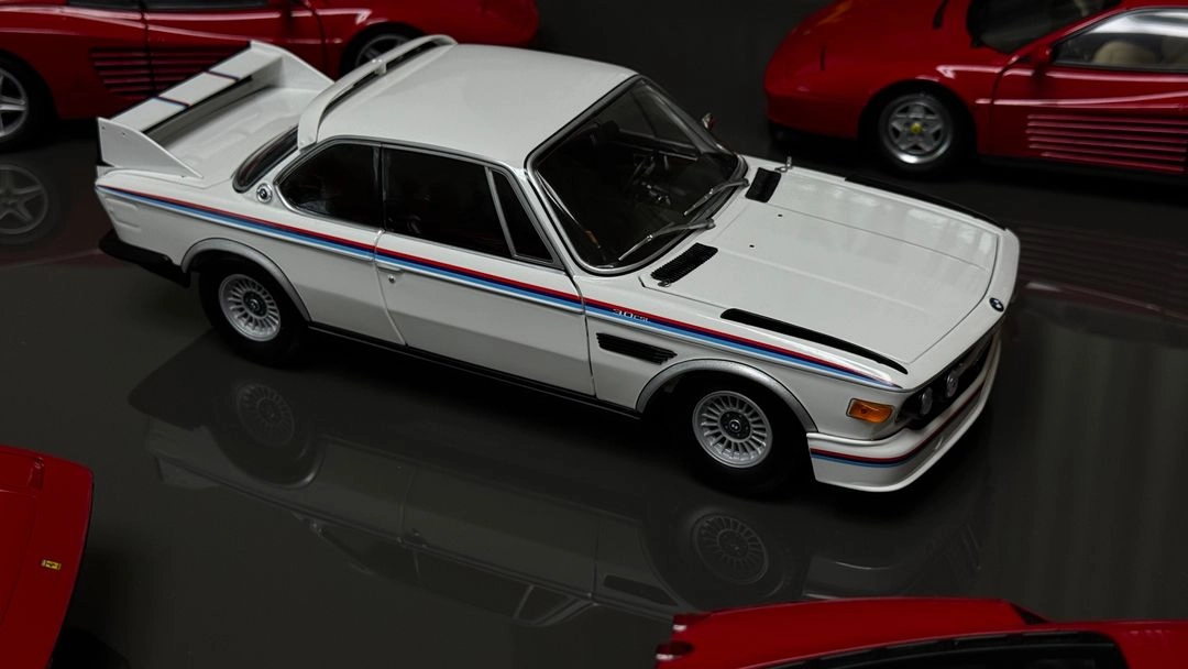 1:18 미니챔프 BMW 3.0 CSL 화이트 딜러버전 다이캐스트 모형자동차 - 안심되는 중고거래