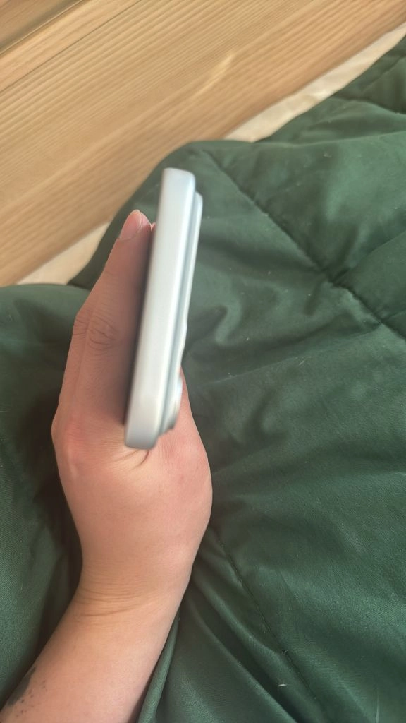 아이폰 17프로맥스 256gb 실버 SS급 이미지