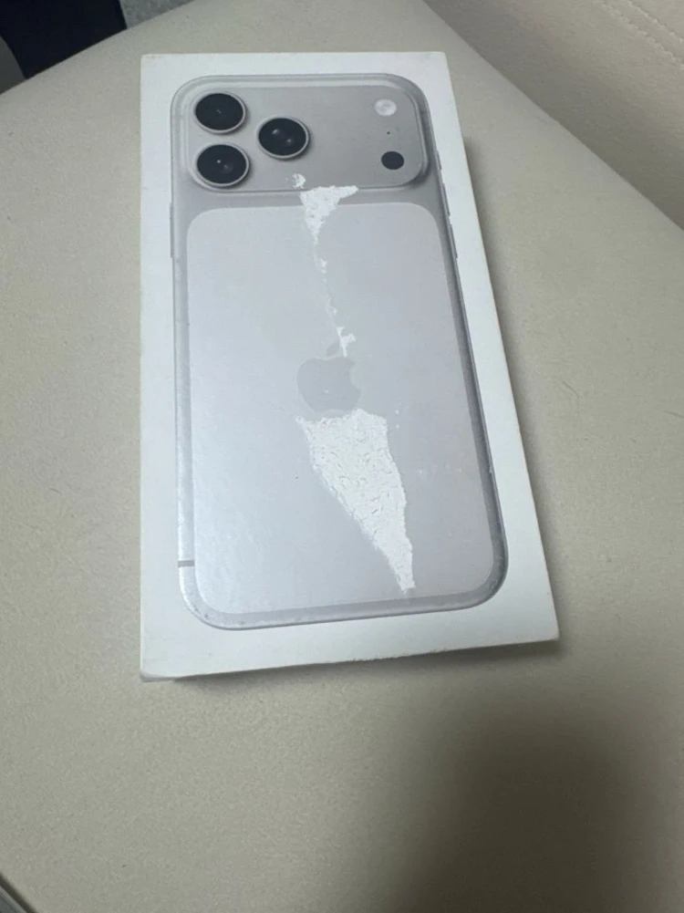 아이폰 17프로맥스 256gb 실버 SS급 이미지