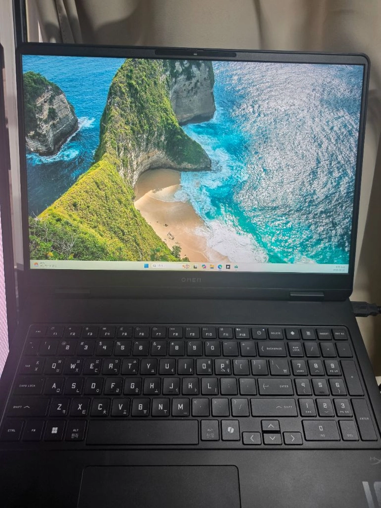 hp 16 5070 ai365 64g 2t 게이밍 노트북 판매합니다. - 안심되는 중고거래