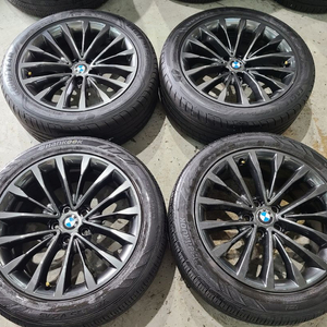BMW 5시리즈 (G30) 520d 럭셔리 고스트크롬 18인치 휠타이어 세트 이미지