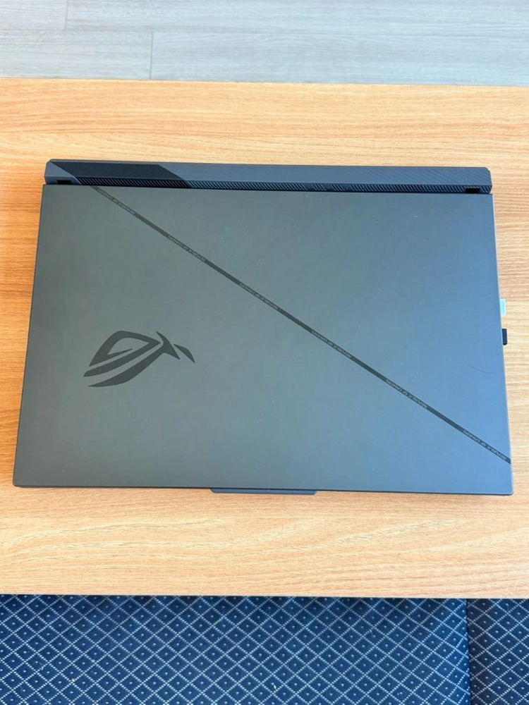 asus rog strix g18 4060 이미지