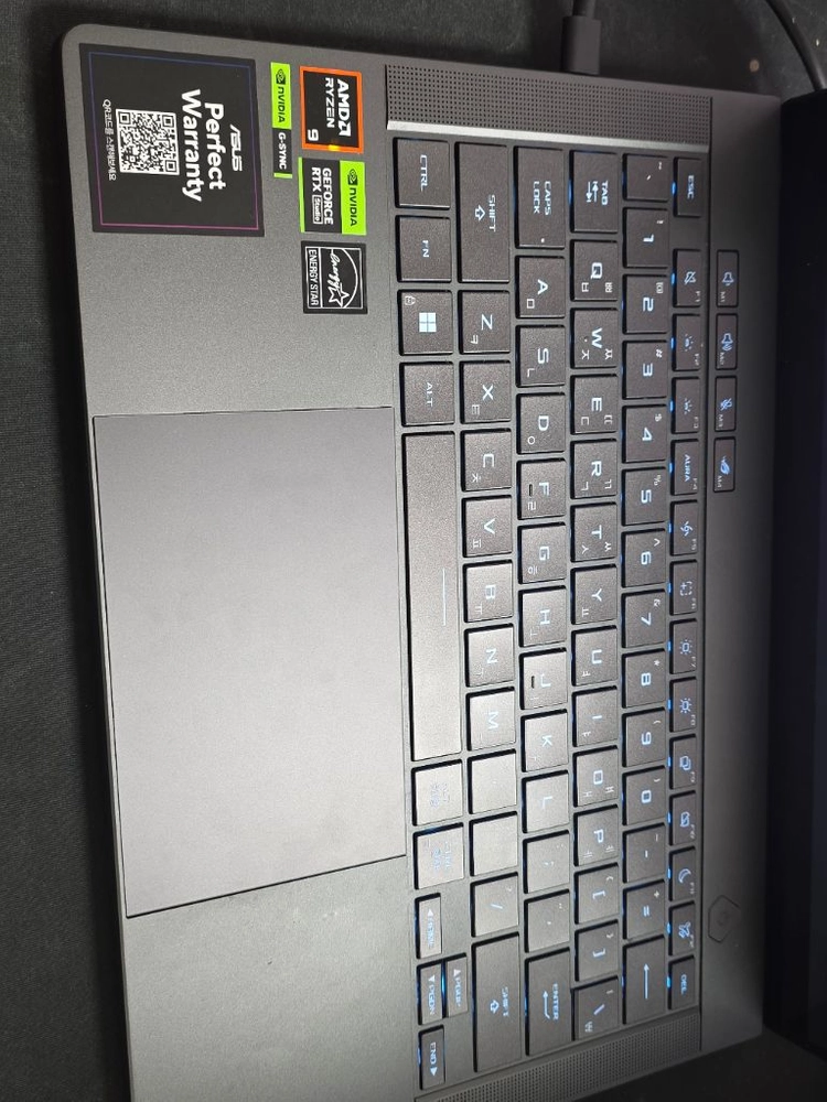 204 제피러스 g14 4070 2tb 이미지