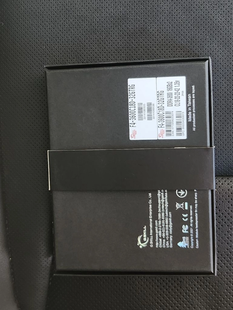 지스킬 로얄 G.Skill DDR4 3600 16GB 2, 총 32GB 이미지