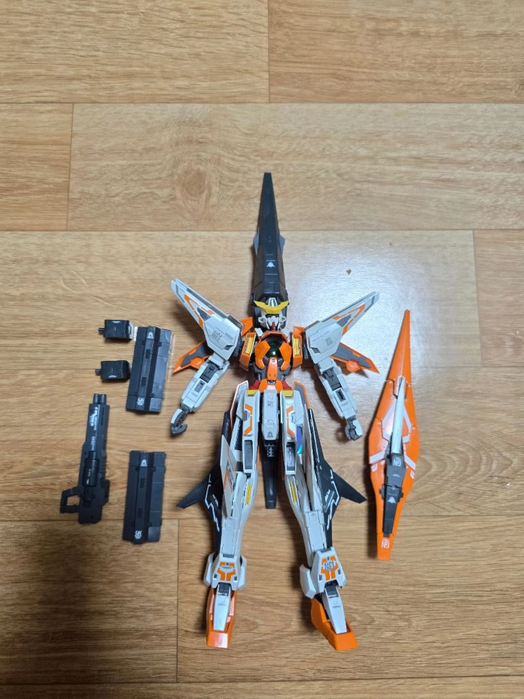 MG 1/100 큐리오스 건담 건프라 프라모델 가조립 반다이 - 안심되는 중고거래