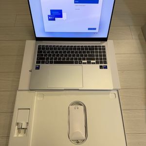 S급 ) 갤럭시북 프로5 16인치 울트라7 32gb 1tb 스그 이미지