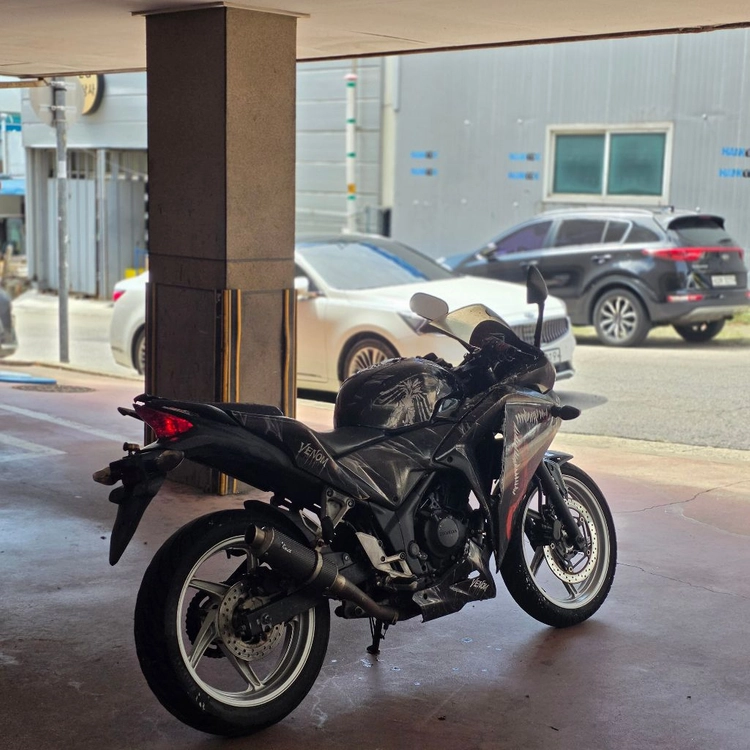 12_11년식 cbr250r 판매합니다 이미지