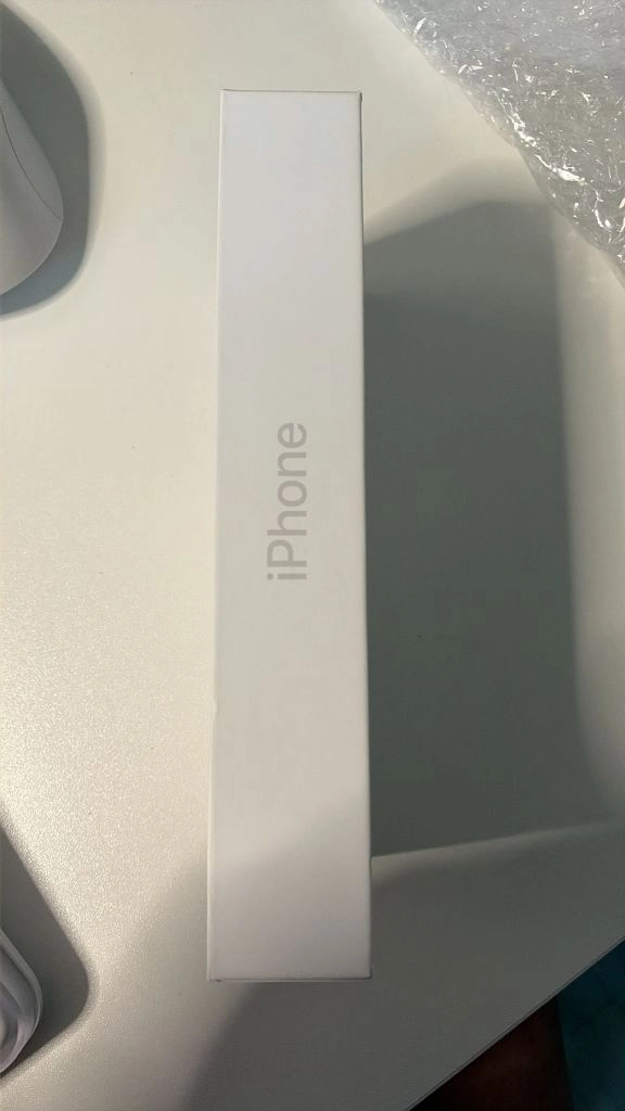 아이폰17 프로 실버 256GB 미개봉 자급제 새제품 (2026년 10월 7일 구입일) 이미지