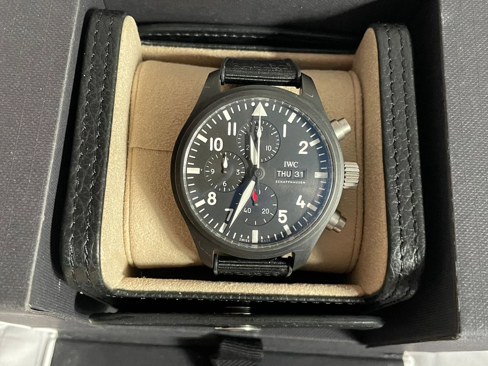 iwc 크로노그래프 탑건 파일럿 - 안심되는 중고거래