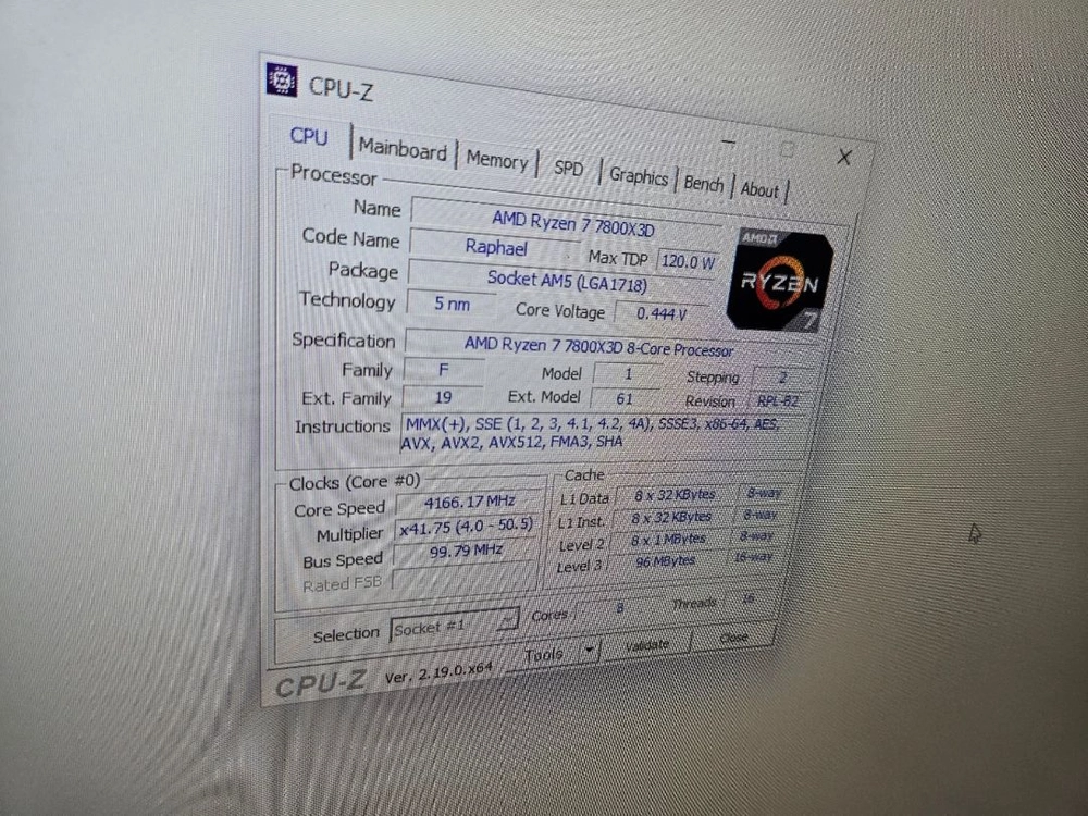 라이젠 7800x3d b650m ddr5 16gb 5060ti 8gb 1테라 팔아요 5060 ti 이미지
