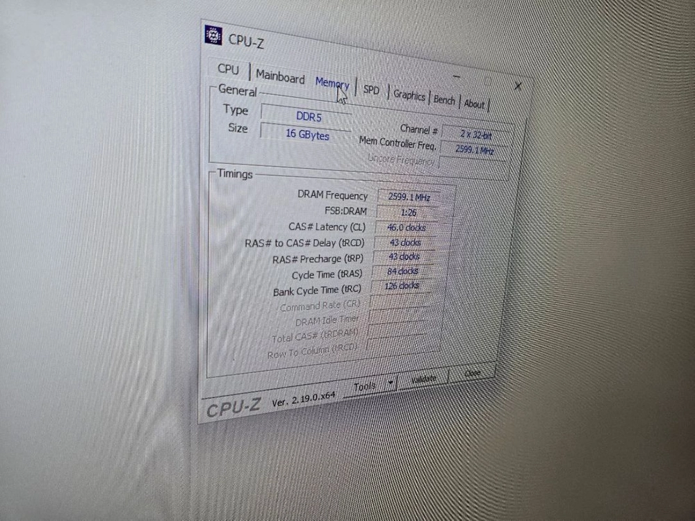 라이젠 7800x3d b650m ddr5 16gb 5060ti 8gb 1테라 팔아요 5060 ti 이미지